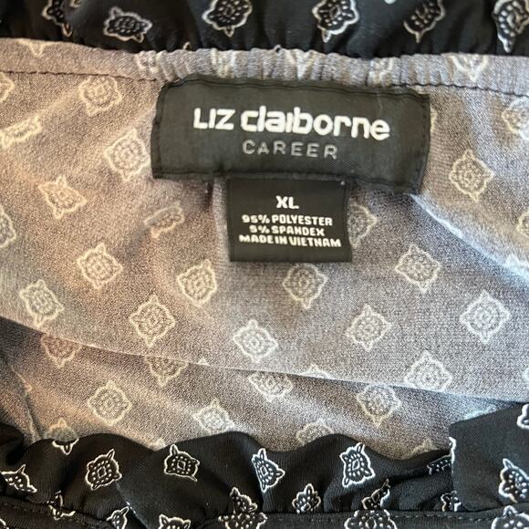 Women’s Liz Claiborne Career black/white geometric pattern  top Size XL - Picture 7 of 8
